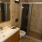 Ξενοδοχείο Levent 3*