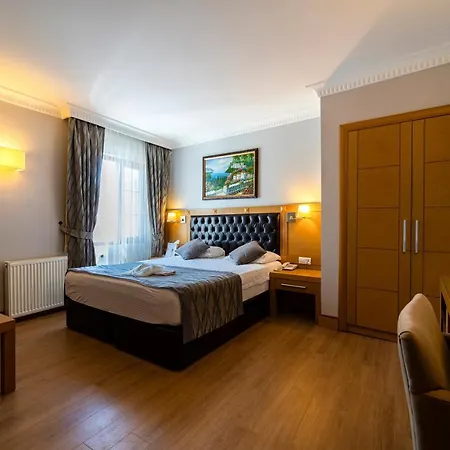 Levent מלון 3*