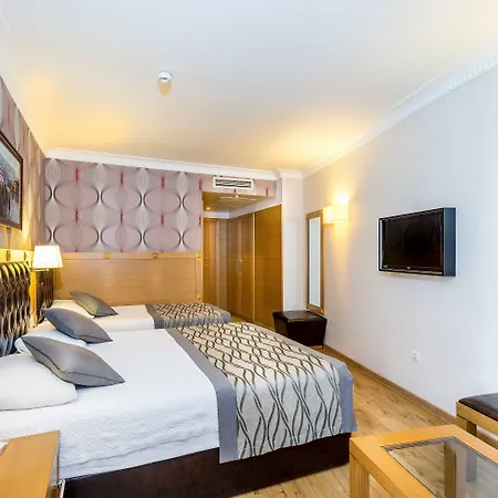 Levent 3*