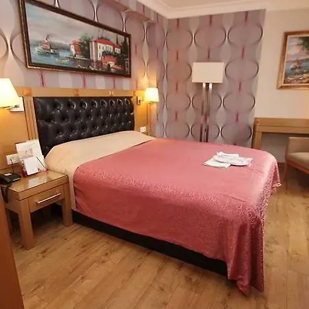 Levent Szálloda 3*