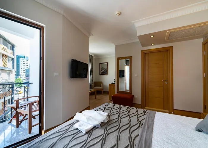 فندق ليفنت 3*