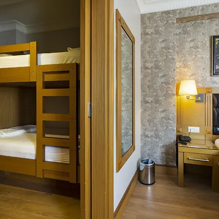 Levent Hotel 3*